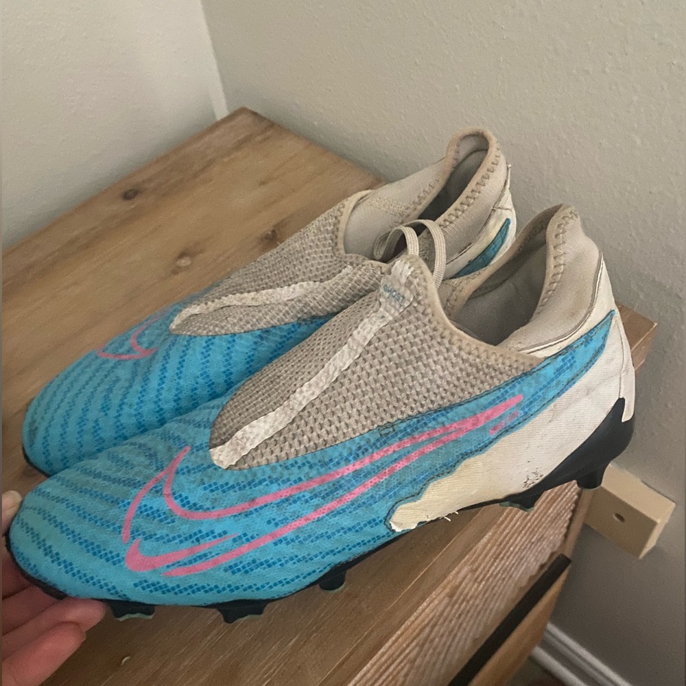 Nike Phantom GX Pro Cleats (see last pictures)